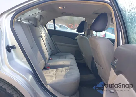 2012 Ford Fusion Se z USA, uszkodzony, nr VIN 3FAHP0HA1CR135767